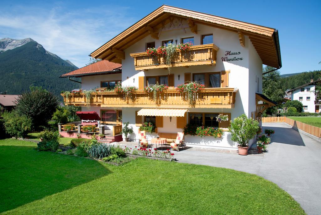 Gaestehaus Wanker Ehrwald Zewnętrze zdjęcie