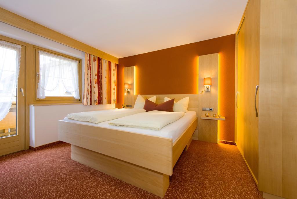 Gaestehaus Wanker Ehrwald Zewnętrze zdjęcie