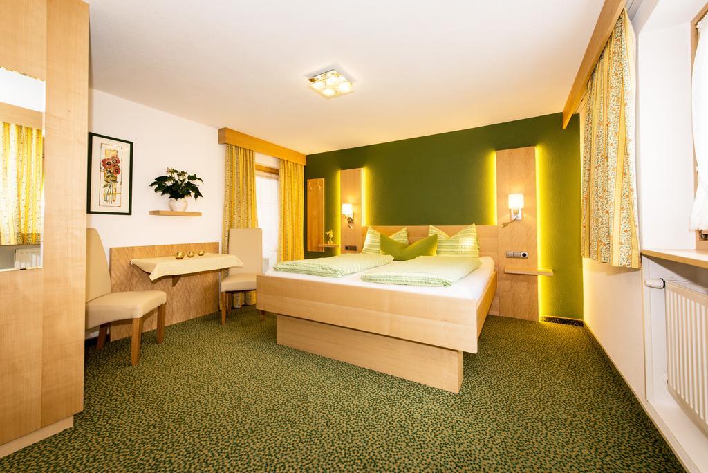 Gaestehaus Wanker Ehrwald Zewnętrze zdjęcie